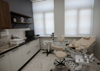 Фото клиники "Центр CLINIC (Клиник)" - 3
